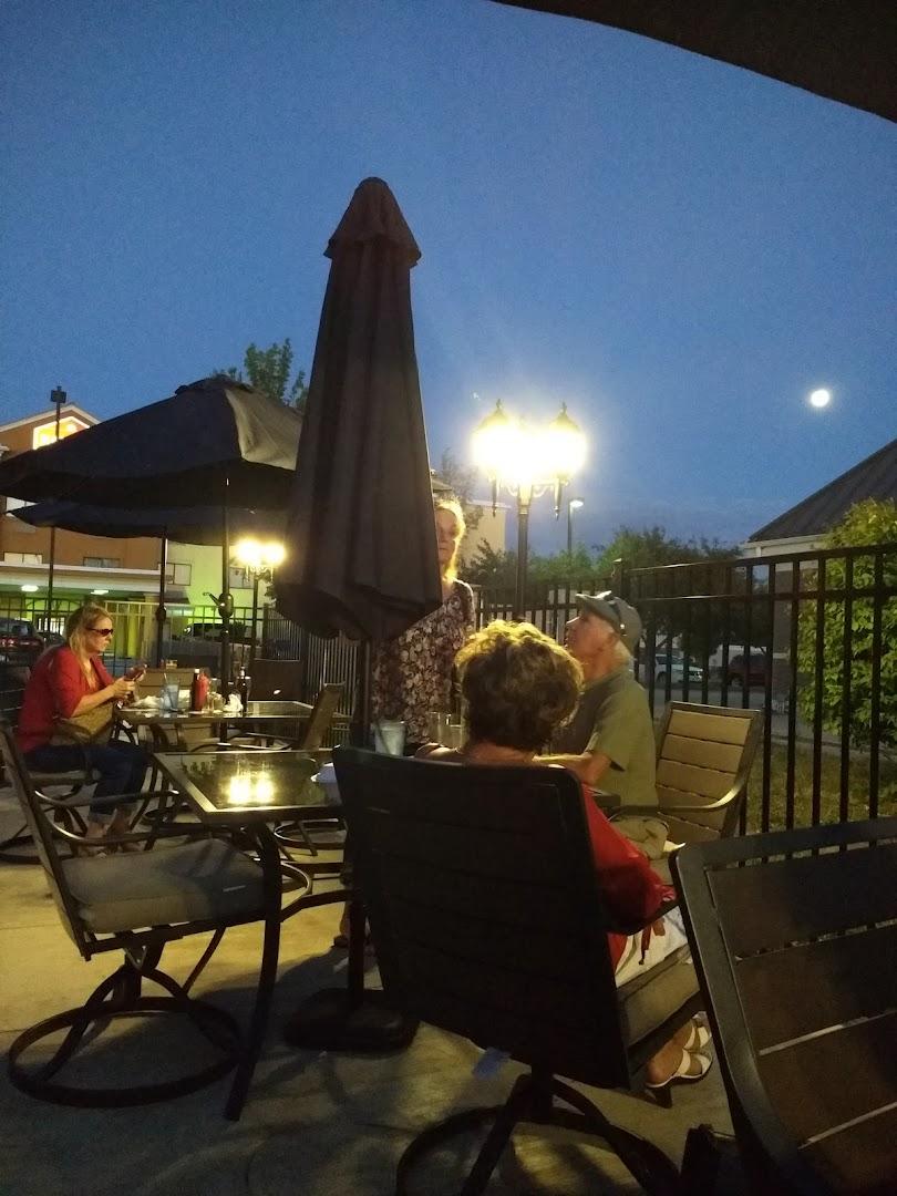 The Draft Sports Bar And Grill